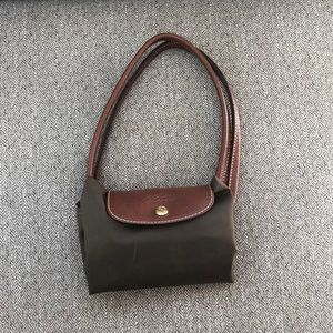 Olive green longchamp bag